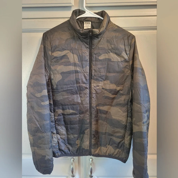 Victoria's Secret PINK Lightweight Thin Camo Print Puffer Jacket Coat - Picture 1 of 5